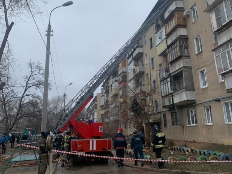 В жилом доме Волжского взорвался газ 35.172.111.71 