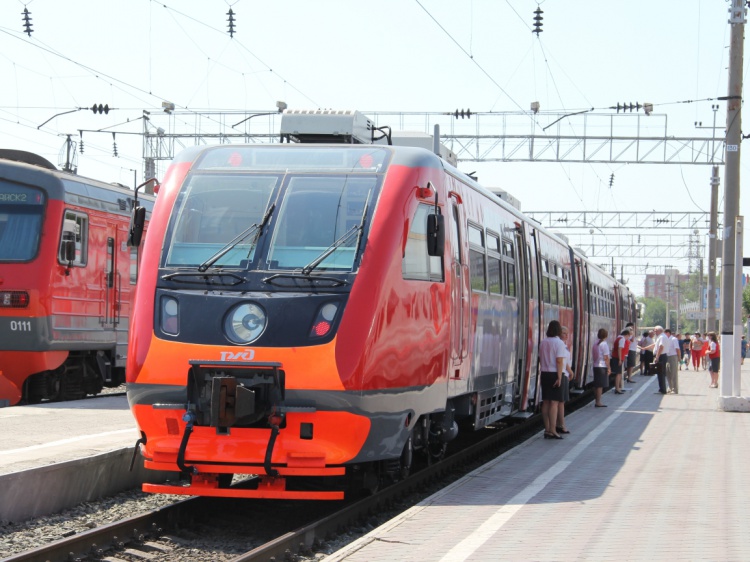 Пригородные электрички из Волгограда заменят на рельсовые автобусы