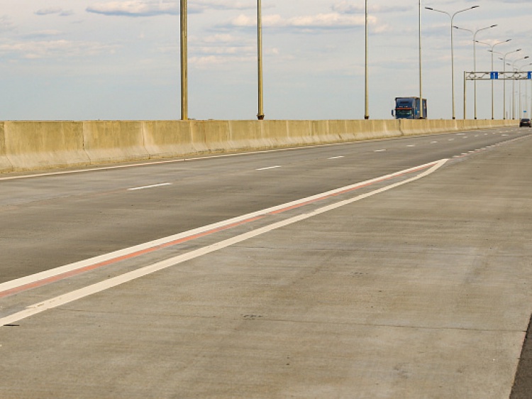 Региональным дорожникам порекомендовали лучше следить за качеством ремонта дорог