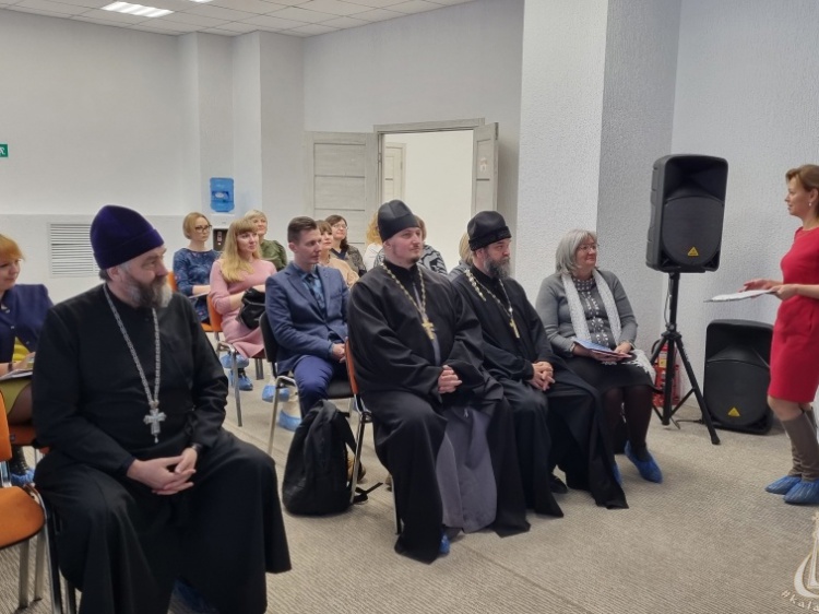 Священники хотят участвовать в «Разговорах о важном» в школах Волжского