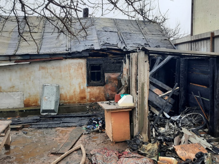 В Рабочем сгорел дом с неизвестным мужчиной внутри 3.239.6.58 
