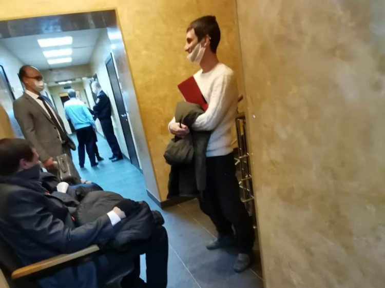 В Волгограде суд арестовал экозащитника и велоактивиста 44.192.25.113 