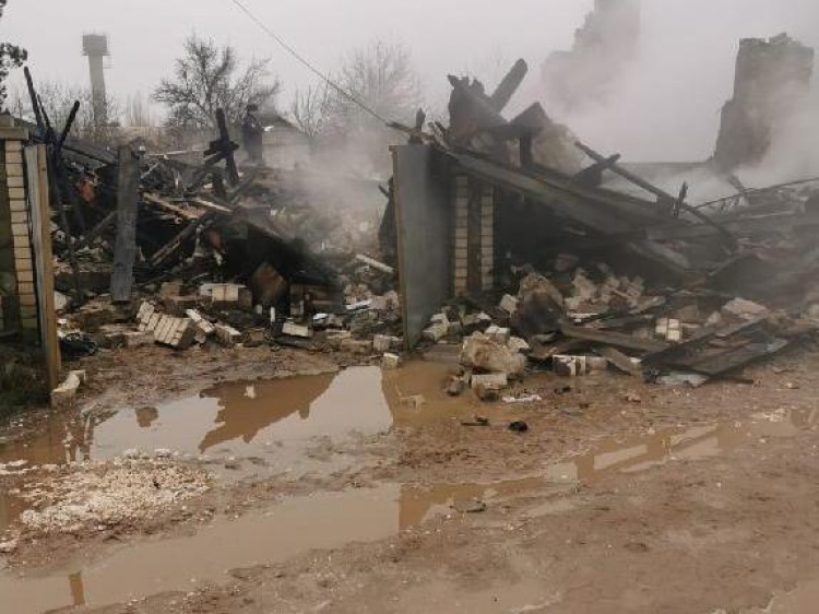 В Волгоградской области из-за взрыва газа погибла школьница 3.214.216.26 