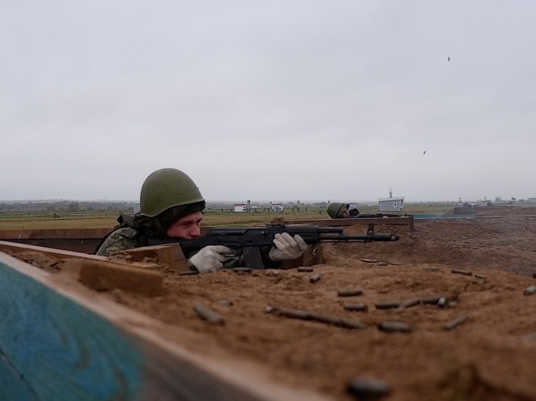 В Волгоградской области мобилизованные стреляют из пулемётов