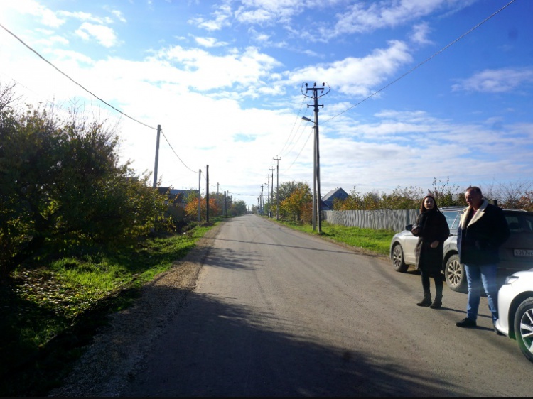 В Волжском отремонтировали все дороги у многоэтажной застройки поселков