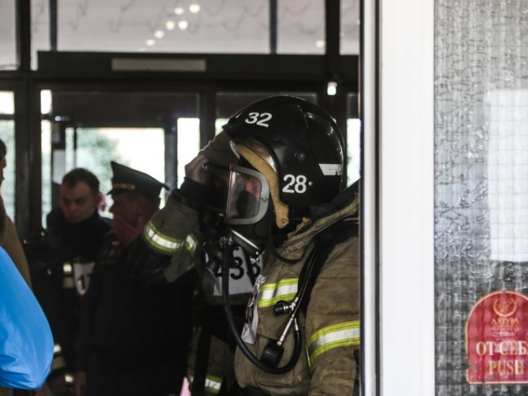 Волжские пожарные устроили забег по лестницам гостиницы «Ахтуба» 44.200.40.195 