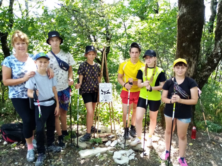 Юные туристы Волгоградской области отправились в походы по горам и рекам