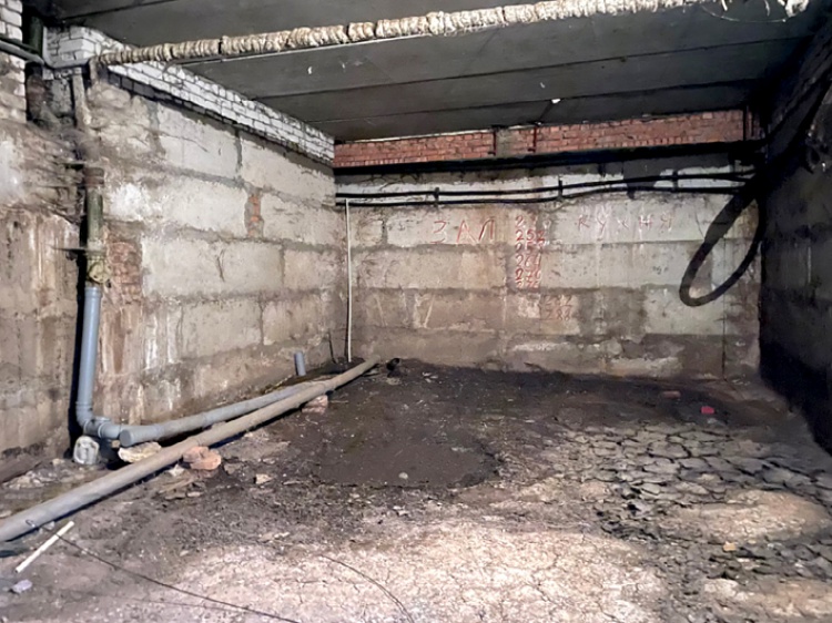 В жилых домах Волгоградской области расчищают подвалы