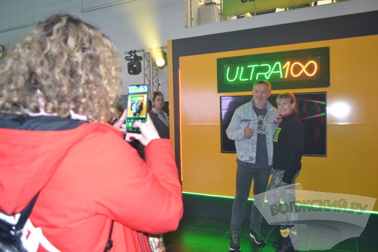 Забег в ночи, музыка и творчество, в Волжском презентовали новый сезон «ULTRA 100»