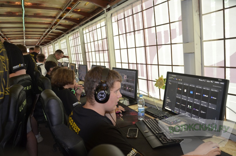 33    90 :      Ultra100