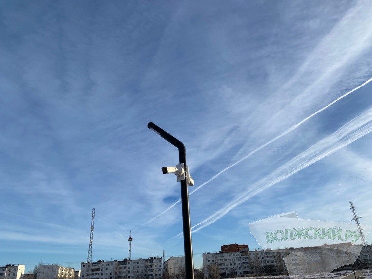 -2022:     -  30  37 