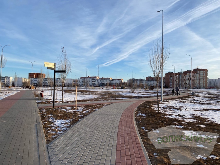 -2022:     -  30  37 