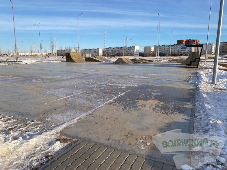 -2022:     -  30  37 