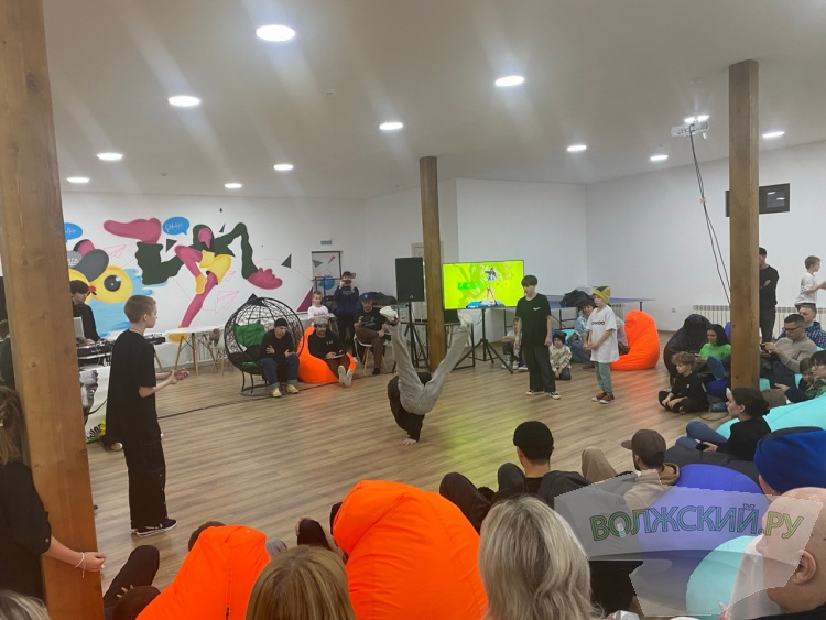   ,    :      ULTRA 100