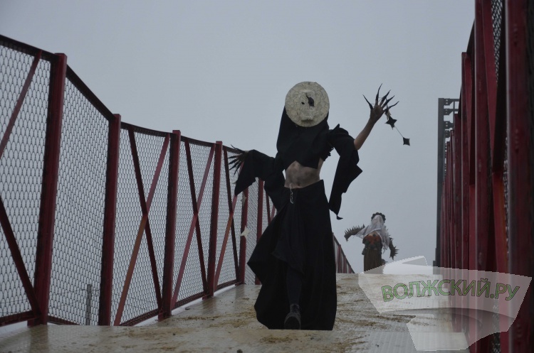   ,    :      ULTRA 100