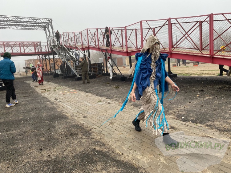   ,    :      ULTRA 100