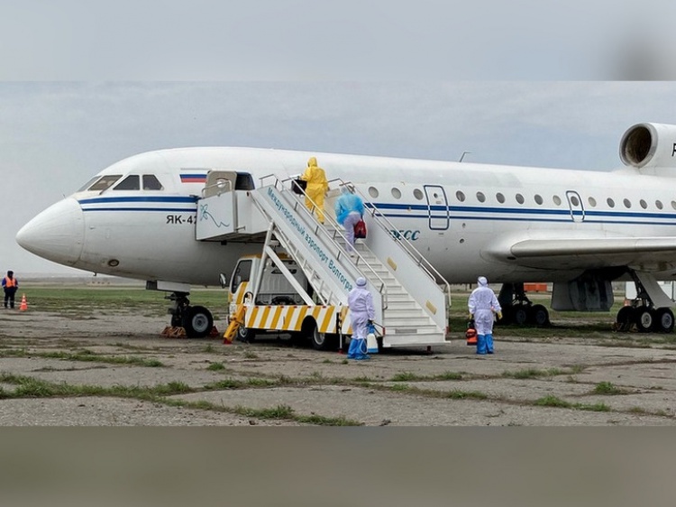 В аэропорту Волгограда ищут заболевших пассажиров 44.192.115.114 