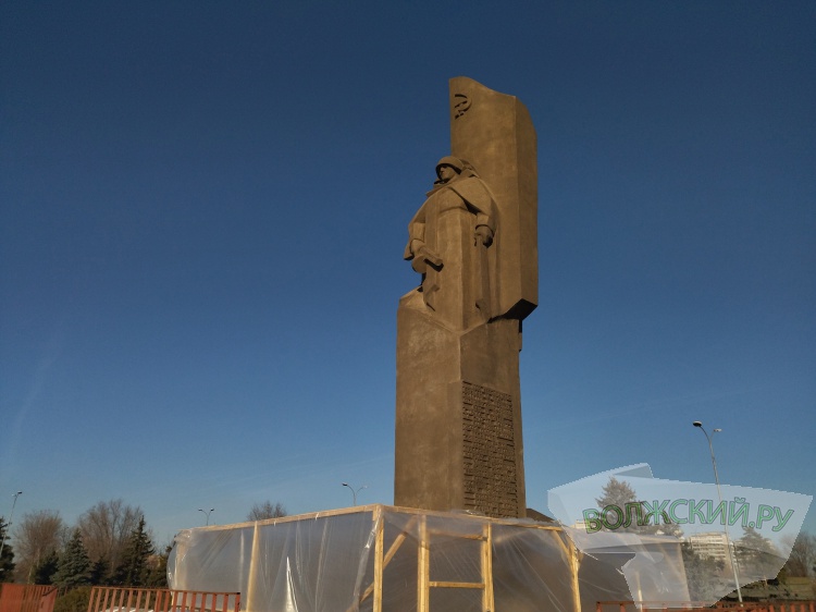 В Волгоградской области за год отремонтировали 60 воинских мемориалов