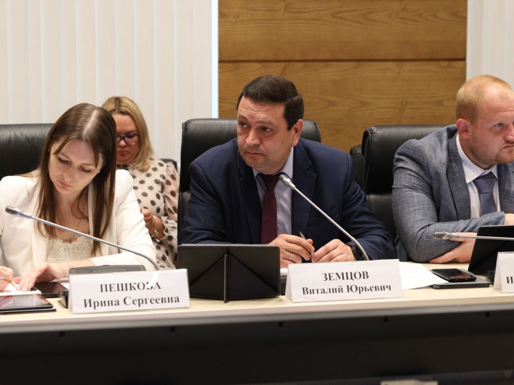 В Волжском вслед за Волгоградом парковка в городе может стать платной