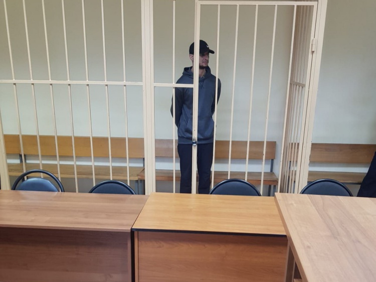 В Волжском вынесли приговор по делу о серии нападений на женщин 44.192.115.114 