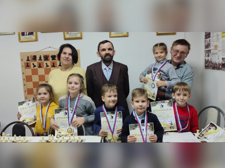 Волжские шахматисты стали лучшими в «Новогоднем гамбите» 44.192.38.49 