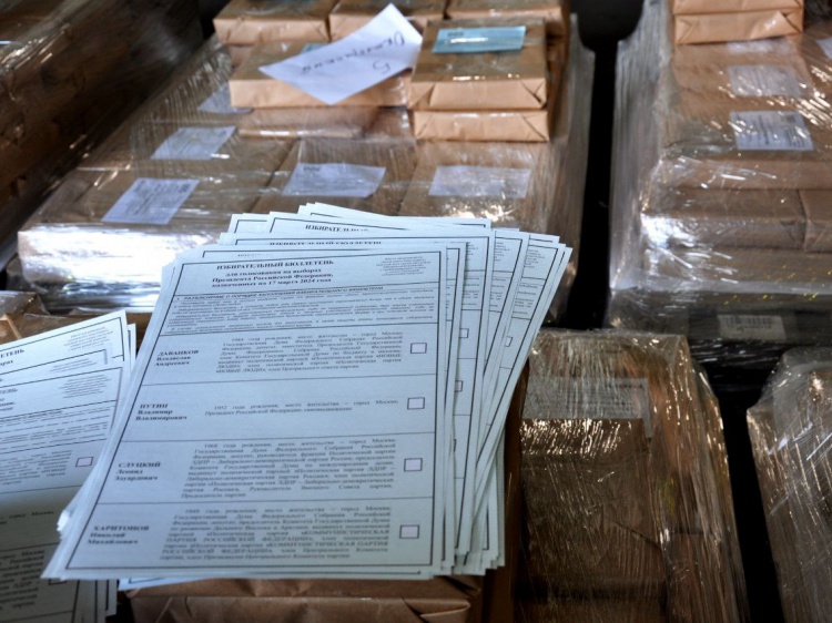 Несколько степеней защиты: в ТИКи Волгоградской области доставляют бюллетени для голосования