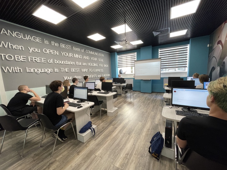 В городе Волжский открыт набор в современный IT-колледж 3.239.76.25 