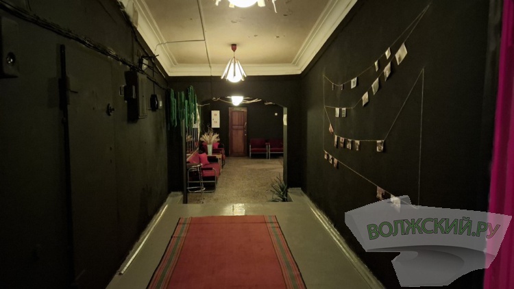 Джаз, рок-н-рол, стендап: ДК ВГС взял под свое крыло волжский андеграунд