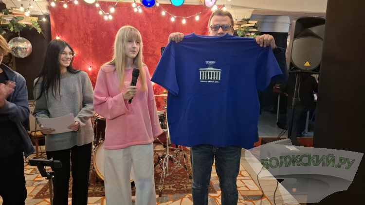 Джаз, рок-н-рол, стендап: ДК ВГС взял под свое крыло волжский андеграунд