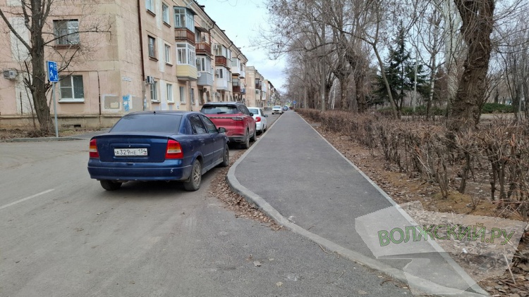 ����� ������, ������ ��������: � �������� ������� � ������������ ������ � ��������