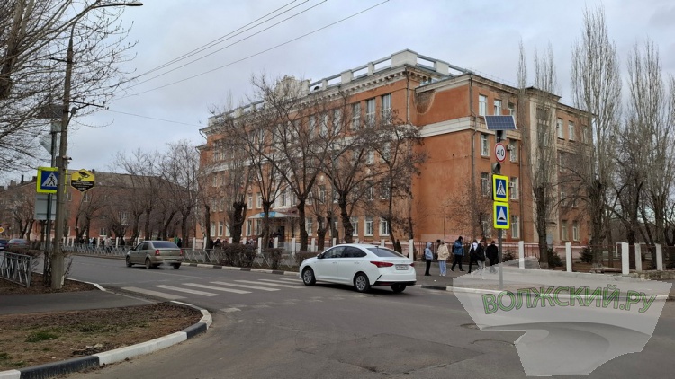 ����� ������, ������ ��������: � �������� ������� � ������������ ������ � ��������