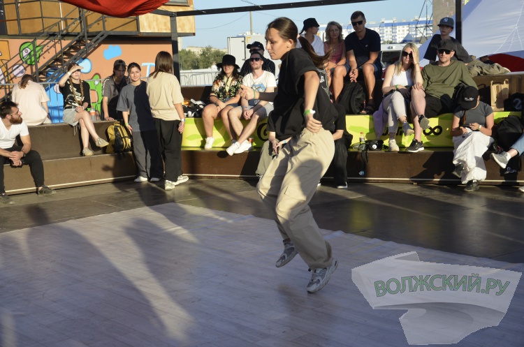  ,     30  :      Ultra 100