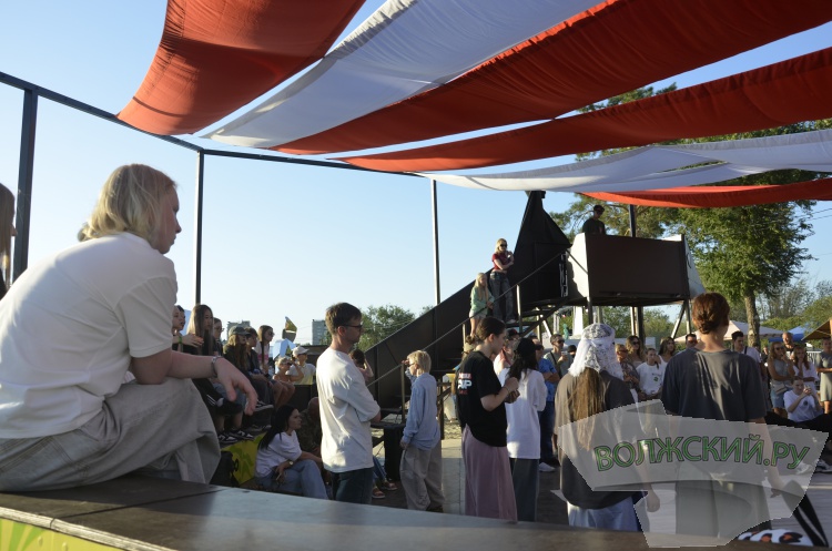  ,     30  :      Ultra 100