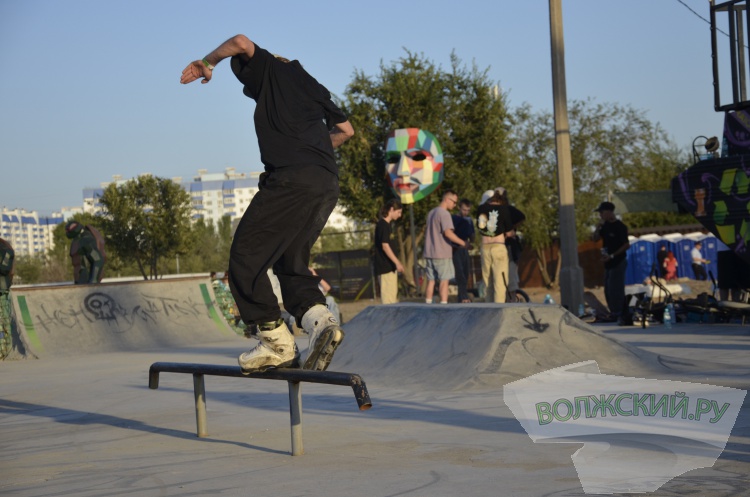  ,     30  :      Ultra 100