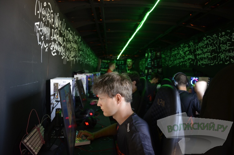  ,    :     Ultra 100