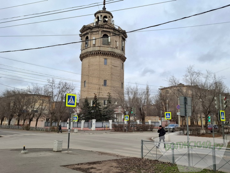 ����� ������, ������ ��������: � �������� ������� � ������������ ������ � �������� 